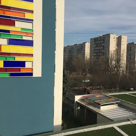Apartment Young At Heart