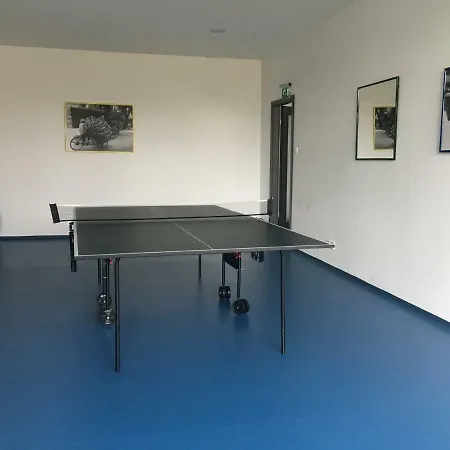Apartment Young At Heart